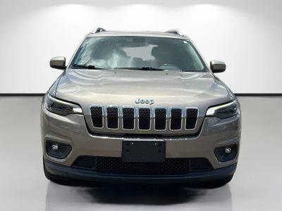 2019 Jeep Cherokee — photo 8 view
