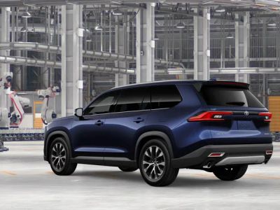 2026 Toyota Grand Highlander Hybrid - Photo 8