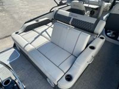 2026 Barletta Lusso L25UC - Photo 30