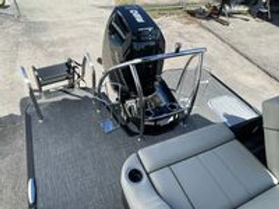 2026 Barletta Lusso L25UC - Photo 32