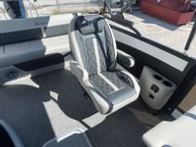 2026 Barletta Lusso L25UC - Photo 17