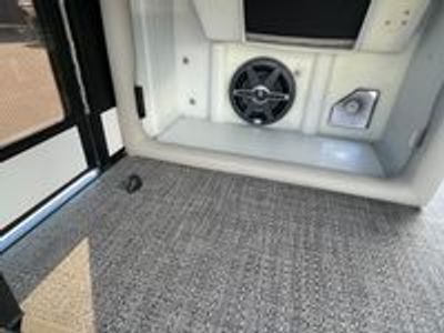 2026 Barletta Lusso L25UC - Photo 16