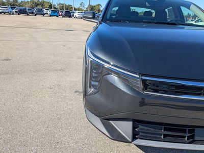 2025 Kia K4 - Photo 11