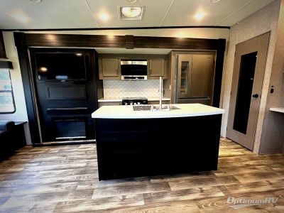 2022 Highland Ridge Mesa Ridge XLT — photo 10 view