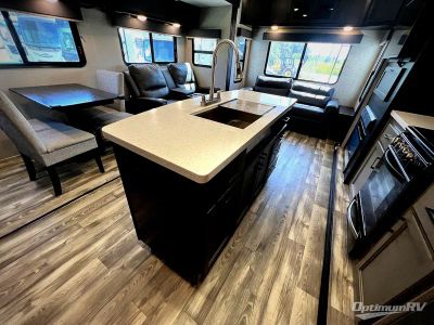 2022 Highland Ridge Mesa Ridge XLT — photo 11 view