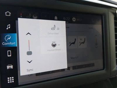 2023 Chrysler Voyager - Photo 18
