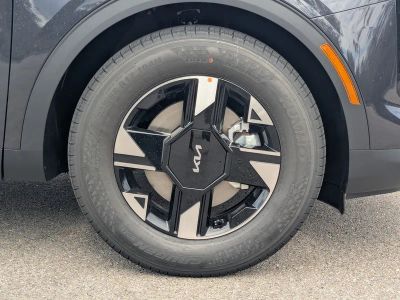 2026 Kia Sportage — photo 11 view