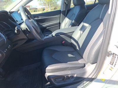 2023 Toyota Camry - Photo 22