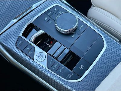 2026 BMW 3 Series — photo 14 view