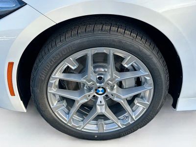 2026 BMW 3 Series — photo 26 view