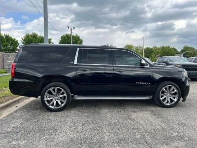 2015 Chevrolet Suburban - Photo 2