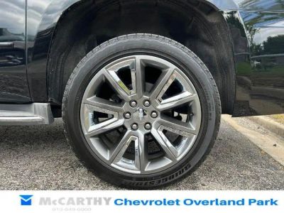 2015 Chevrolet Suburban - Photo 9