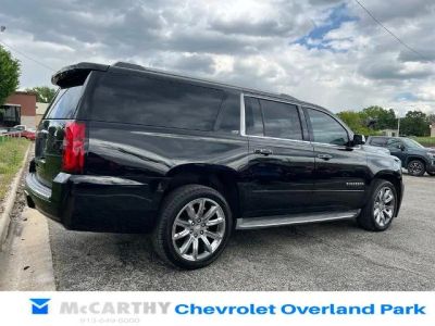 2015 Chevrolet Suburban - Photo 3
