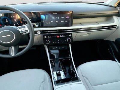 2026 Hyundai TUCSON — photo 18 view
