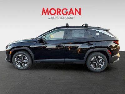 2026 Hyundai TUCSON — engine compartment view