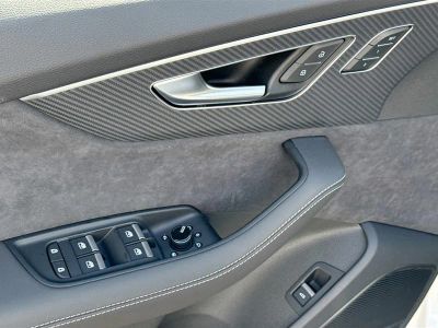 2026 Audi SQ7 — photo 22 view