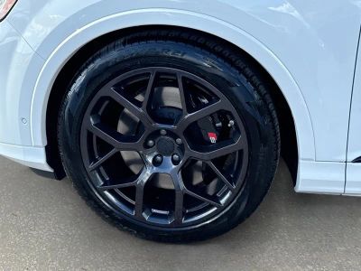 2026 Audi SQ7 — photo 40 view
