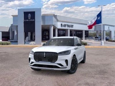2026 Lincoln Aviator — side profile view