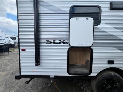 2025 Jayco Jay Flight SLX - Photo 9