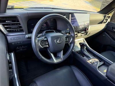 2024 Lexus GX - Photo 3