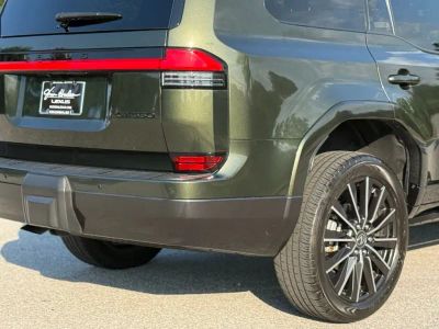 2024 Lexus GX - Photo 13