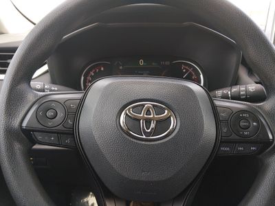 2024 Toyota RAV4 - Photo 13
