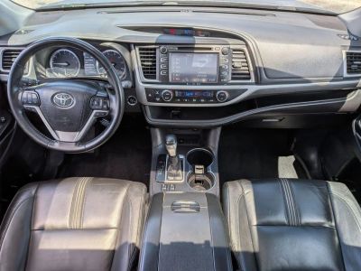 2018 Toyota Highlander - Photo 21