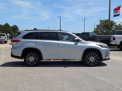 2018 Toyota Highlander - Photo 6