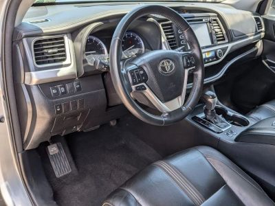 2018 Toyota Highlander - Photo 29