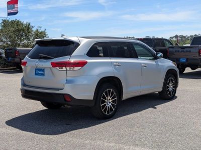 2018 Toyota Highlander - Photo 5