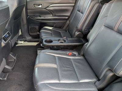 2018 Toyota Highlander - Photo 30