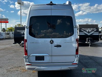 2026 Airstream Interstate - Photo 9
