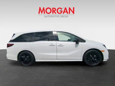 2024 Honda Odyssey — interior view