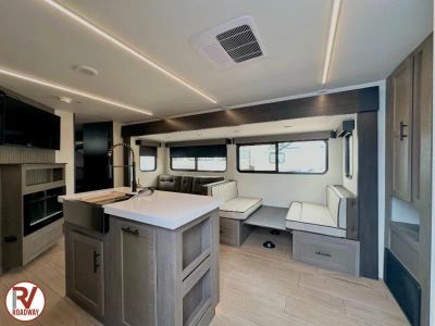 2026 Cherokee Alpha Wolf 33BH - Photo 9