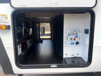 2026 Grand Reflection Travel Trailer - Photo 6