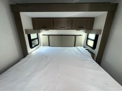 2026 Grand Reflection Travel Trailer - Photo 15