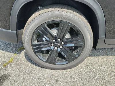 2026 GMC Acadia — detail view