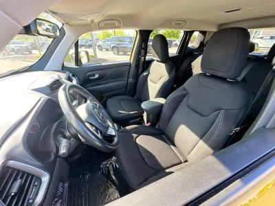 2023 Jeep Renegade - Photo 10