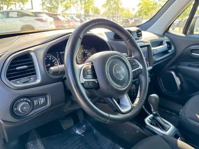 2023 Jeep Renegade - Photo 20
