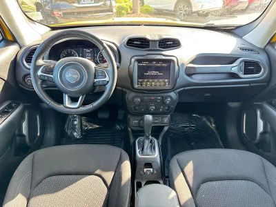 2023 Jeep Renegade - Photo 24