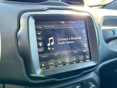 2023 Jeep Renegade - Photo 25