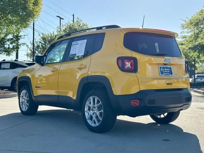 2023 Jeep Renegade - Photo 6