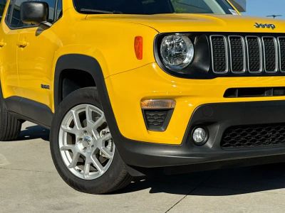 2023 Jeep Renegade - Photo 9