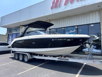2016 Sea Ray 280 SLX - Photo 2