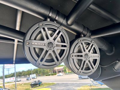 2016 Sea Ray 280 SLX - Photo 16