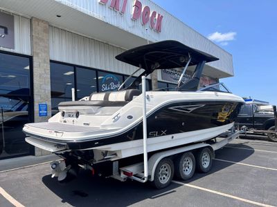 2016 Sea Ray 280 SLX - Photo 3