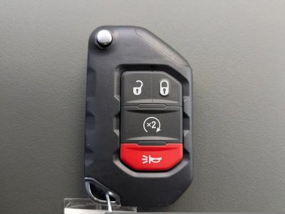 2026 Jeep Gladiator — photo 28 view