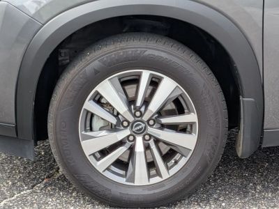2024 Nissan Pathfinder — photo 9 view