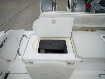 2002 Century 3200 WA - Photo 24