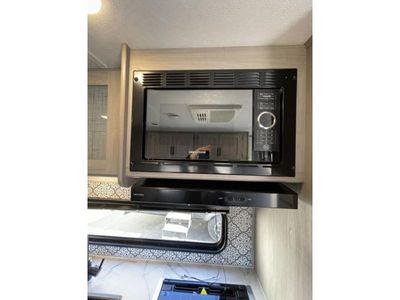 2023 Keystone RV Coleman — photo 13 view